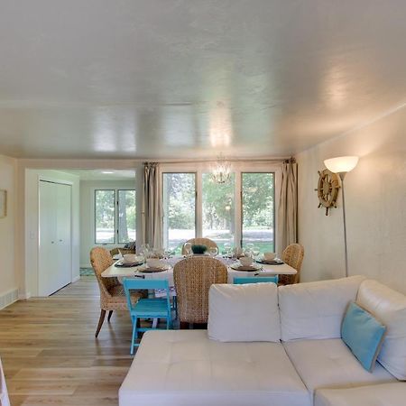 Updated Home With Deck 2 Mi To Sister Bay Beach! Екстер'єр фото