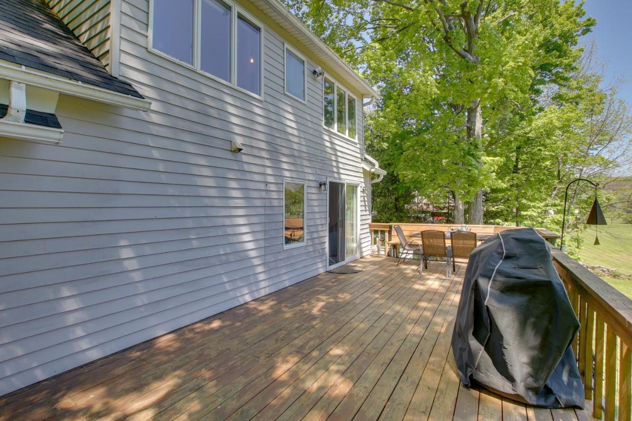 Updated Home With Deck 2 Mi To Sister Bay Beach! Екстер'єр фото